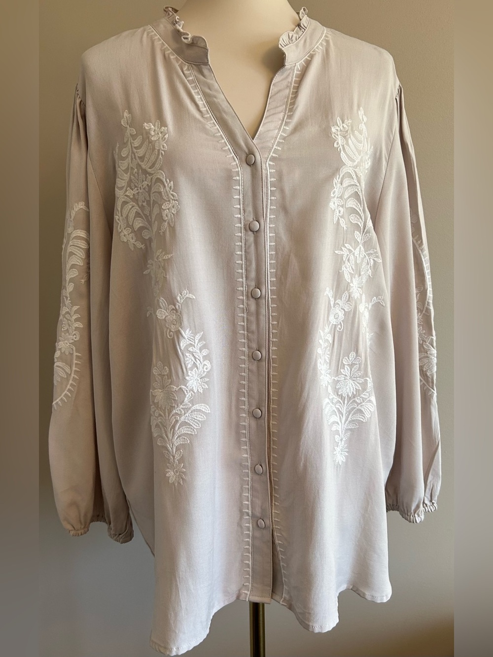 NWT - Cleo 100% Rayon Button-Down Blouse in Taupe w Ivory Embroidery